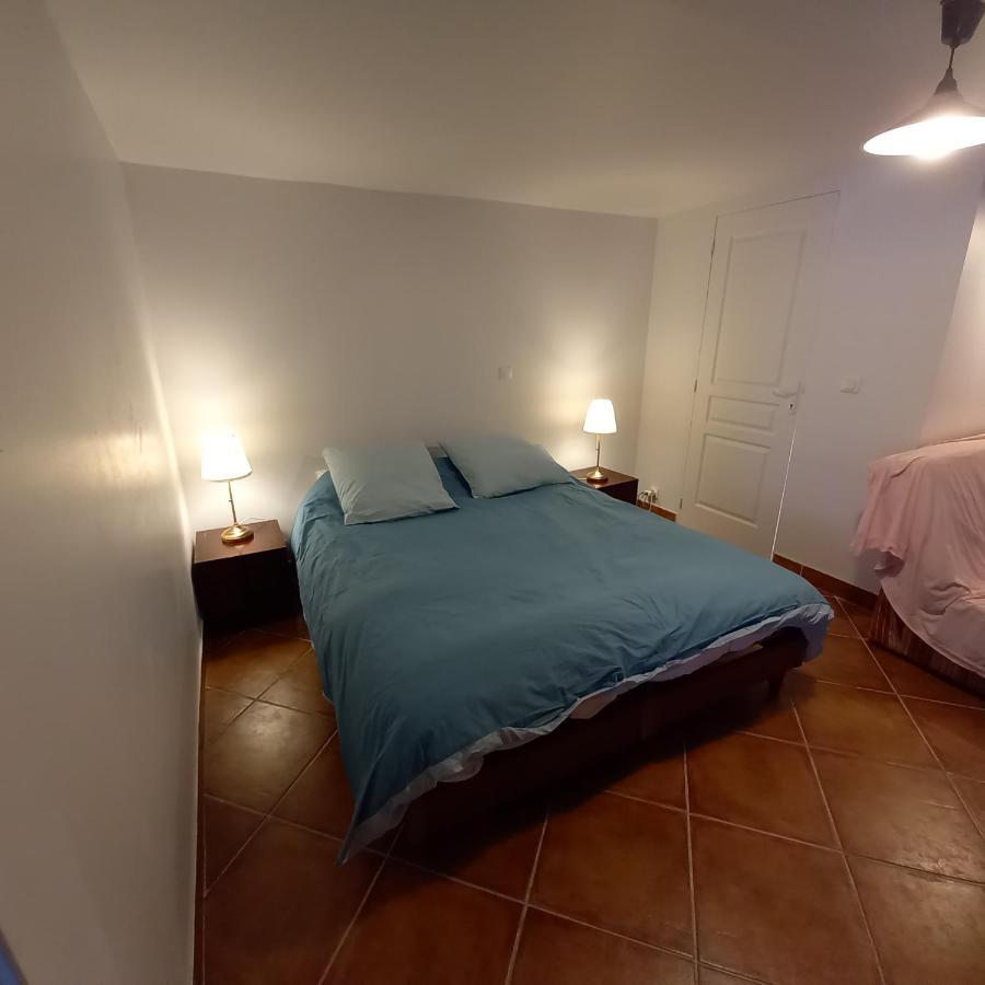 La Petite Campagne Bed & Breakfast Blaru Ngoại thất bức ảnh