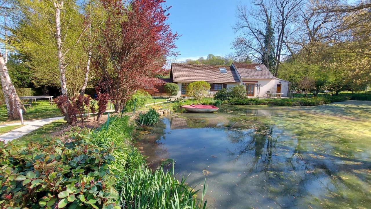 La Petite Campagne Bed & Breakfast Blaru Ngoại thất bức ảnh